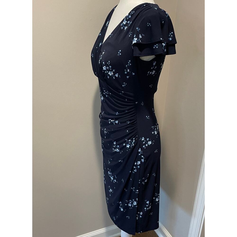 Lauren Ralph Lauren Faux Wrap Sheath Dress Sz 6 Floral Ruched Flutter Sleeves - Picture 5 of 12